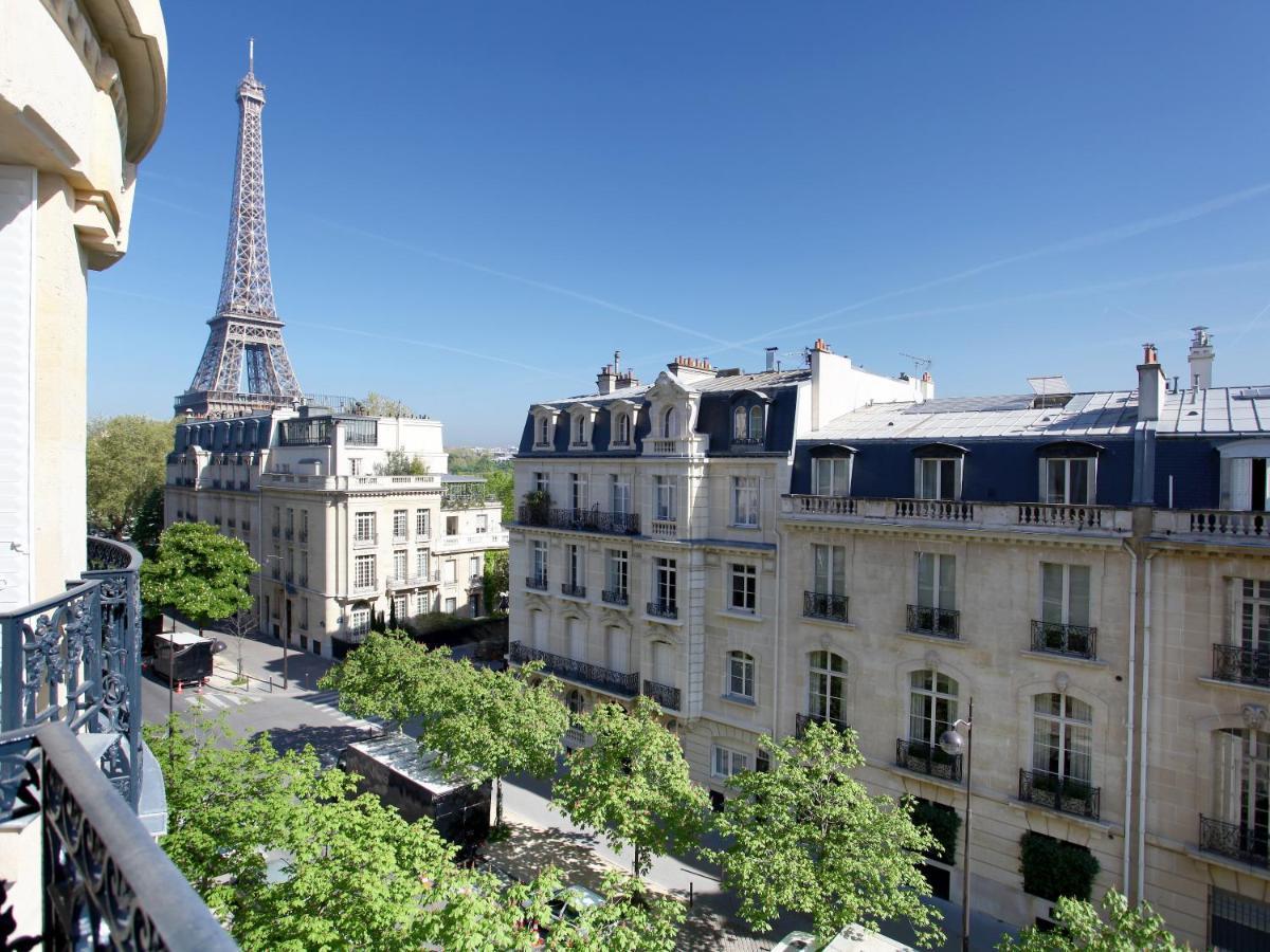 Outstanding 2 Bedrooms With A Terrific Eiffel Tower View Paris Extérieur photo